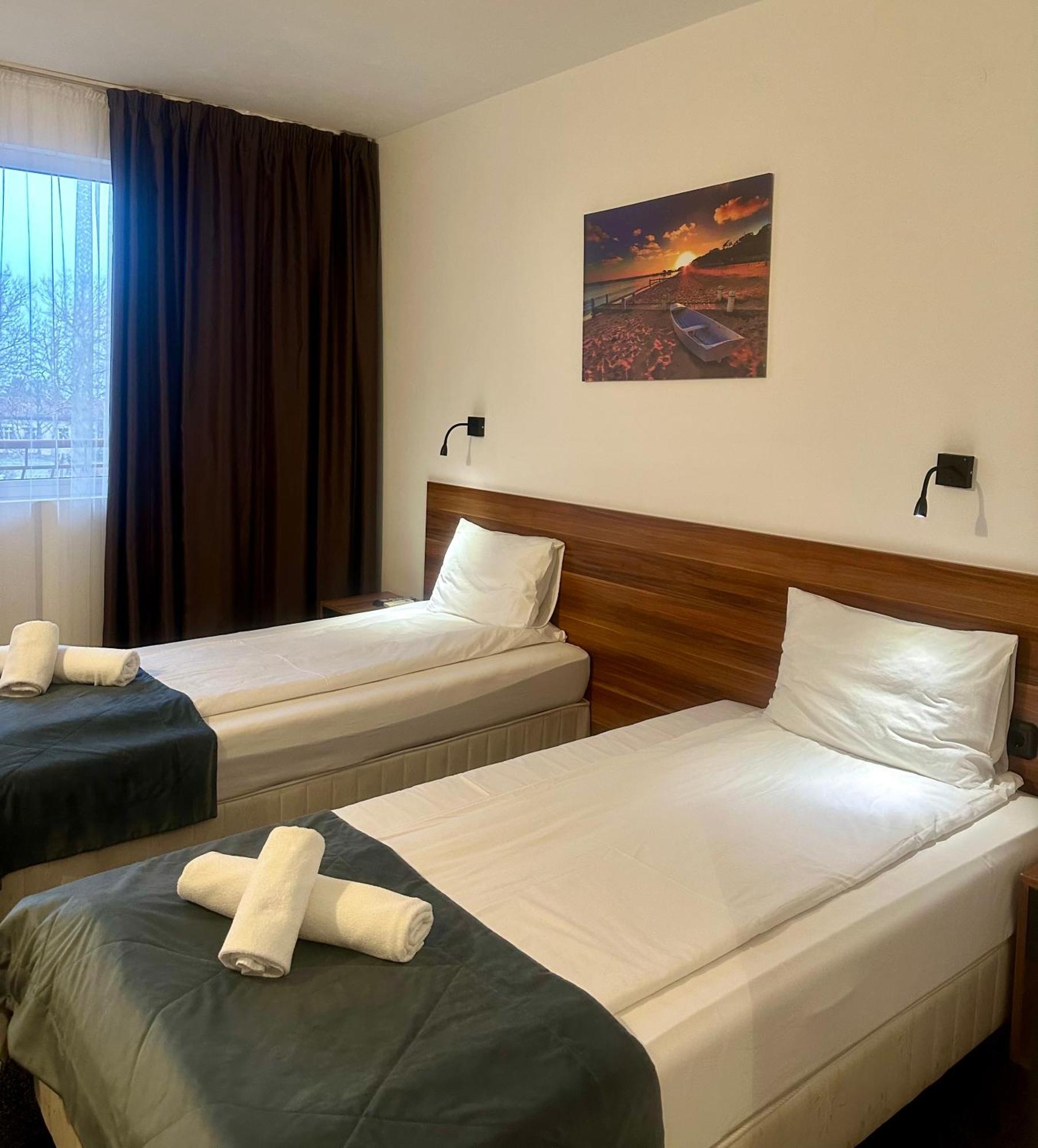 Brilliance Hotell Varna Eksteriør bilde