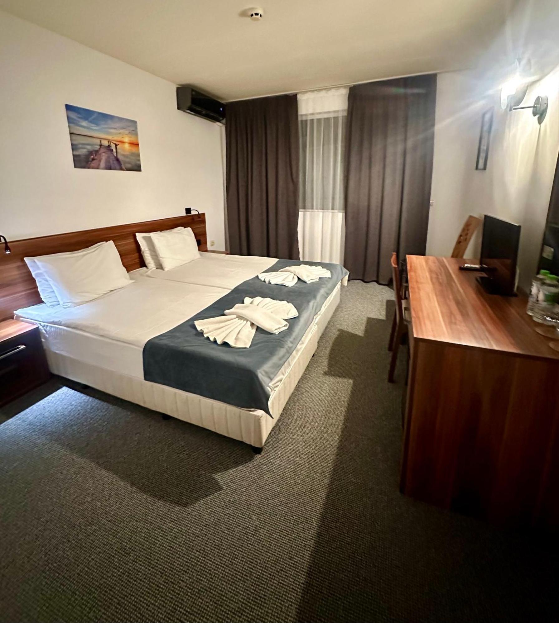 Brilliance Hotell Varna Eksteriør bilde